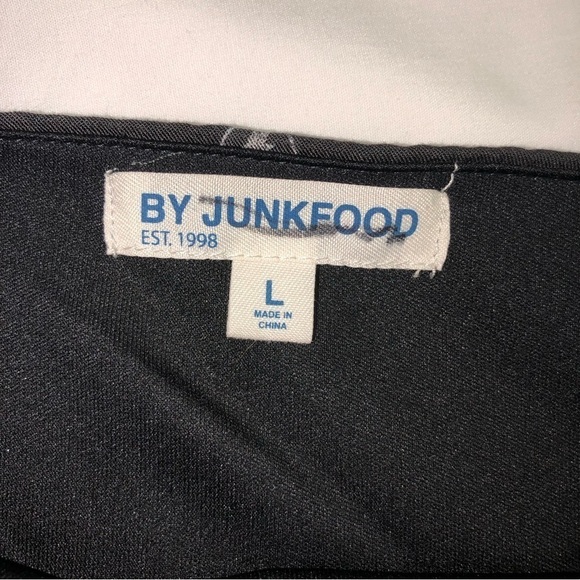 The Flash Sundress By Junkfood Size Large Gray Fit Flare DC Comics Superhero - Picture 4 of 11